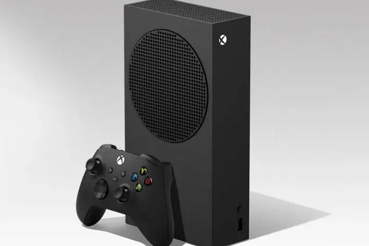 Ile kosztuje Xbox Series S? Ceny, Game Pass i czy warto kupić?
